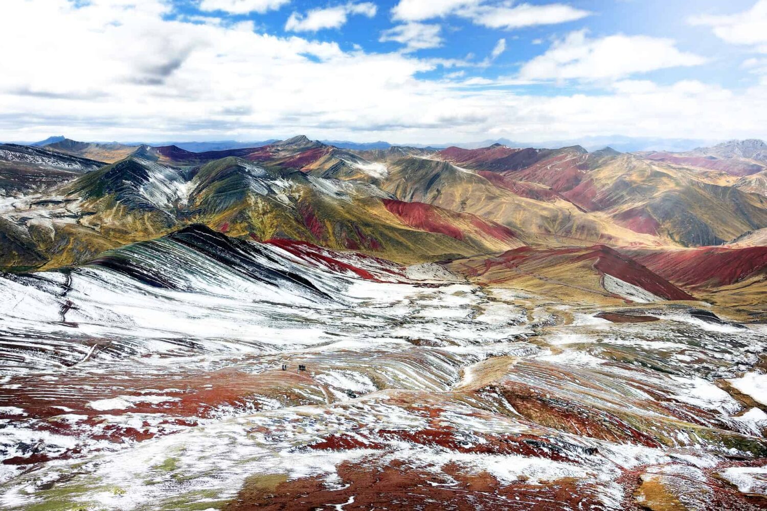 Palccoyo mountian range