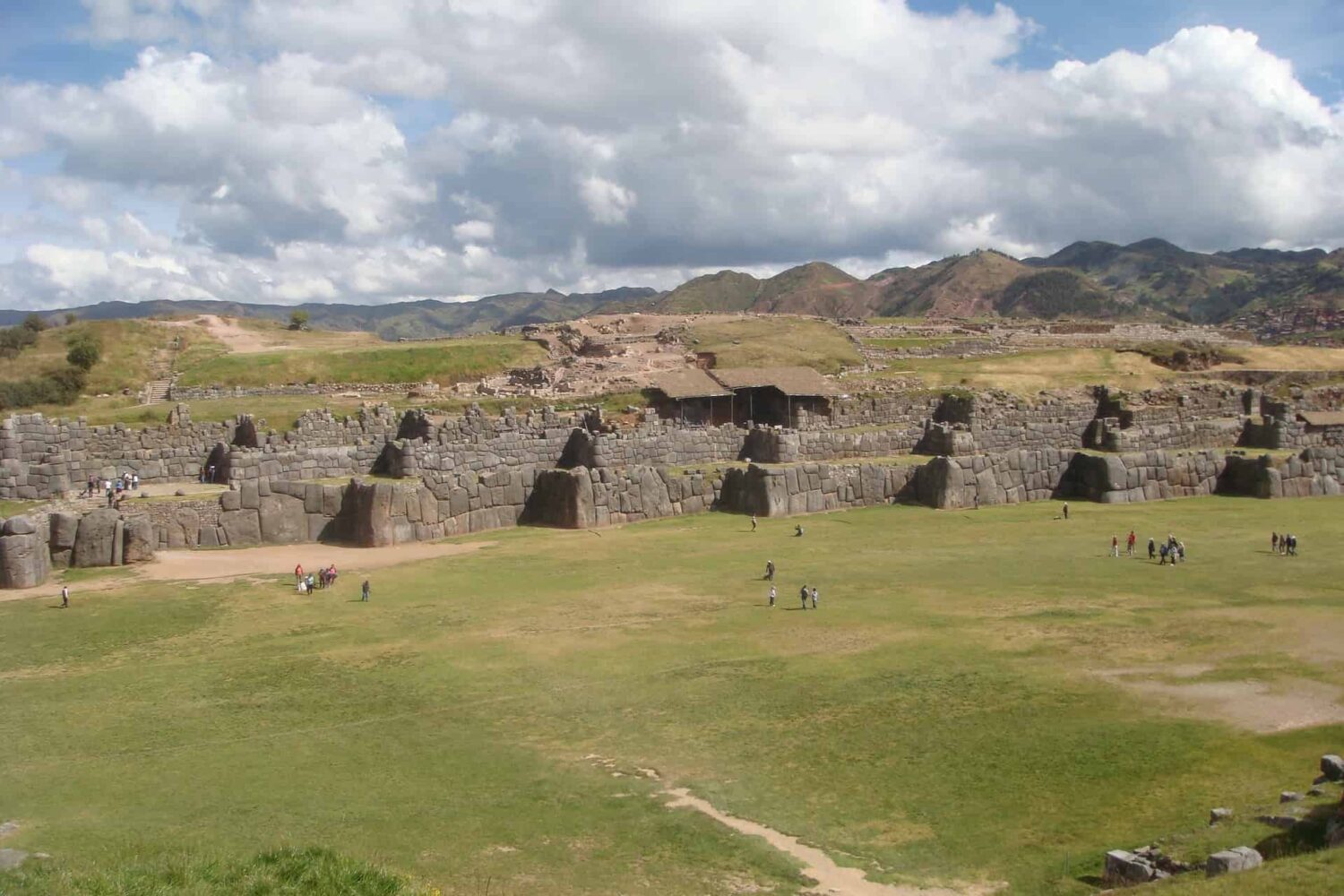 sacsayhuaman Cusco